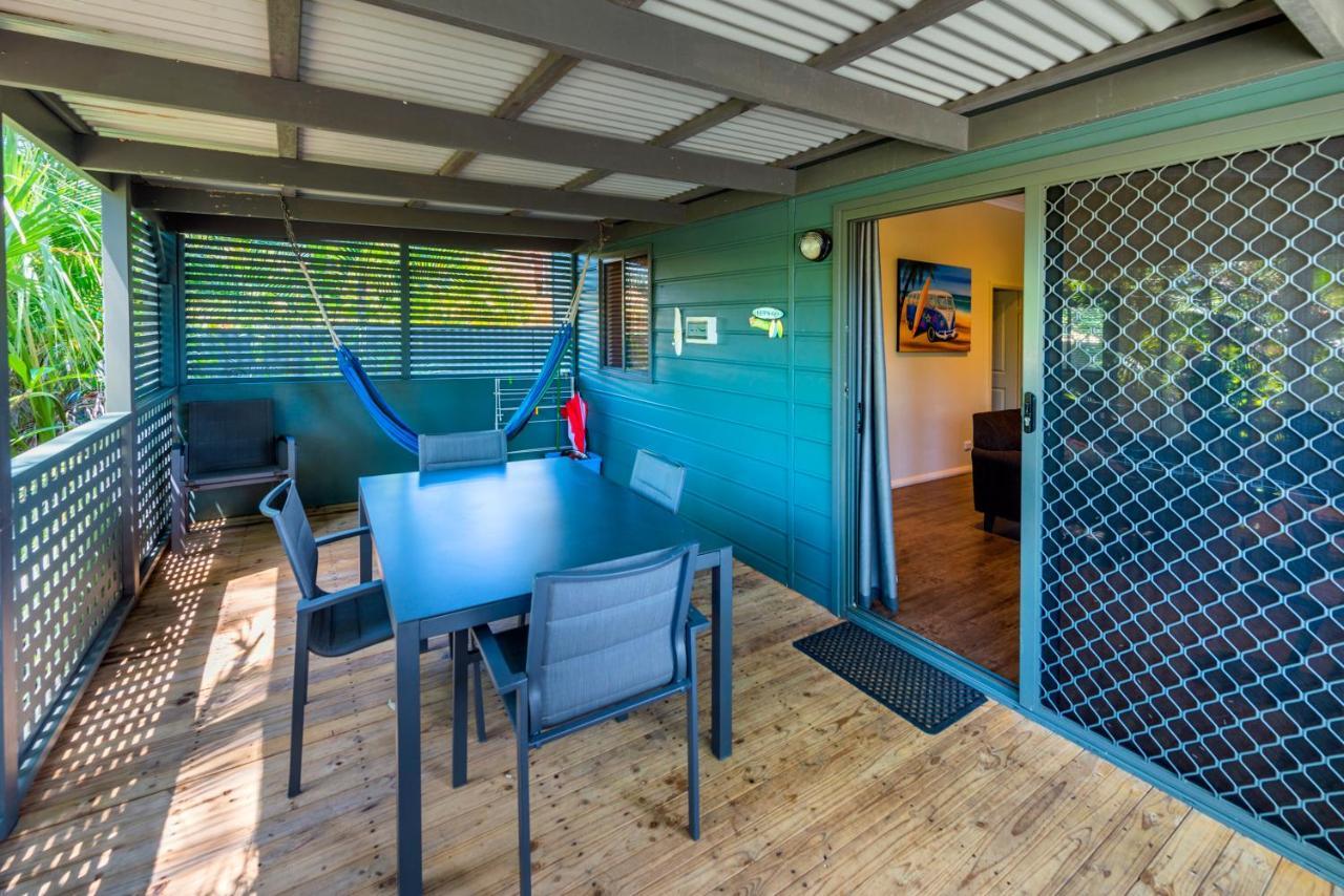 Safety Beach Bungalows Woolgoolga Exteriör bild