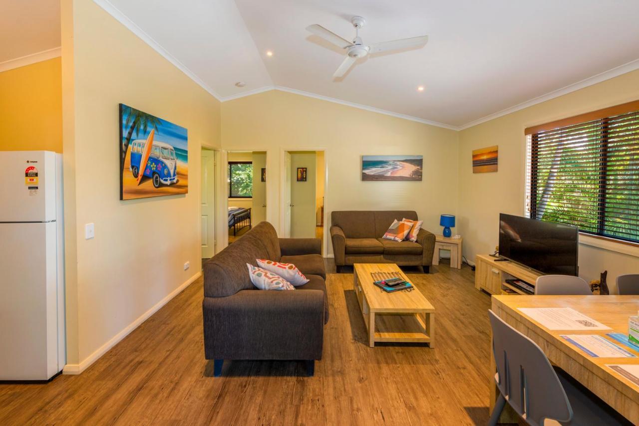 Safety Beach Bungalows Woolgoolga Exteriör bild
