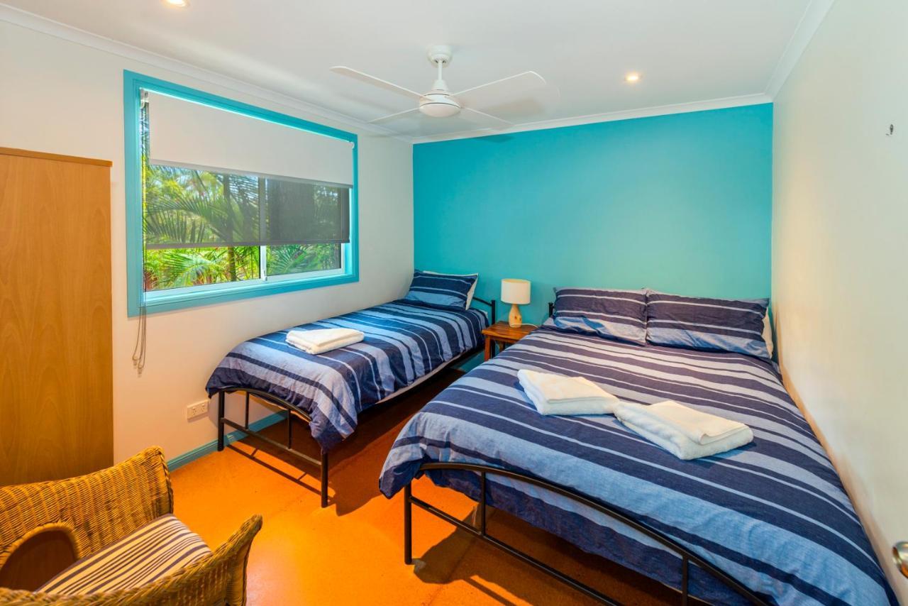 Safety Beach Bungalows Woolgoolga Exteriör bild