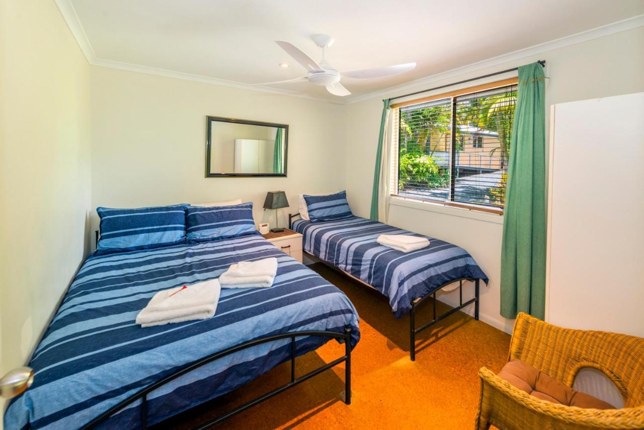 Safety Beach Bungalows Woolgoolga Exteriör bild