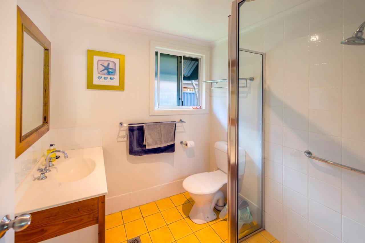 Safety Beach Bungalows Woolgoolga Exteriör bild