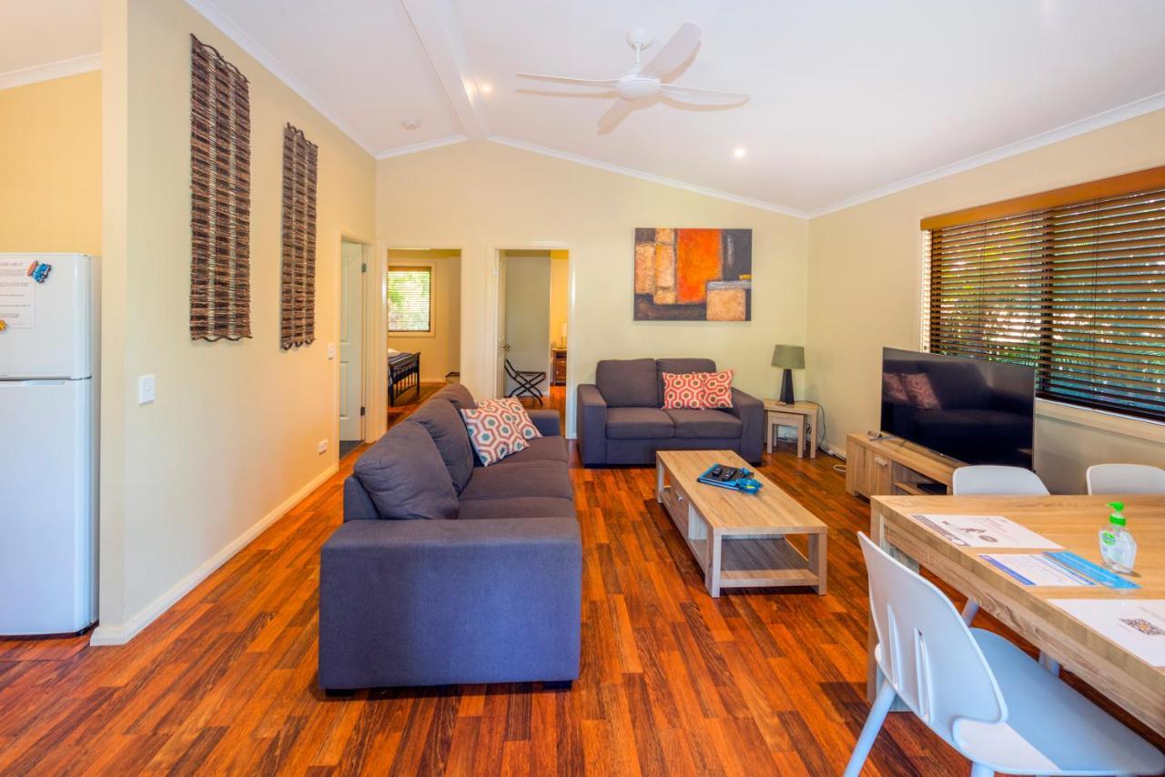 Safety Beach Bungalows Woolgoolga Exteriör bild