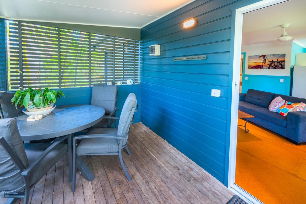 Safety Beach Bungalows Woolgoolga Exteriör bild